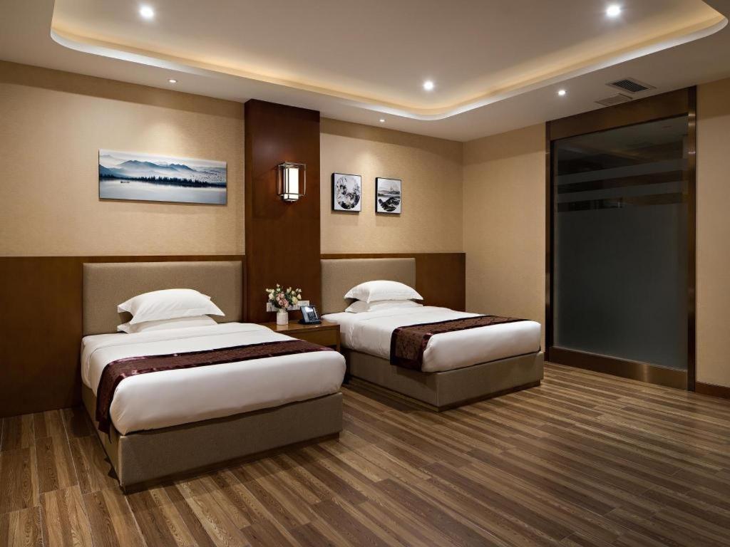 Cheermore Recreation Hotel Guangzhou Zhimao Yuan Ecological Spa Leisure Hotel Esterno foto